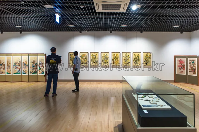 The evolution of Korean painting