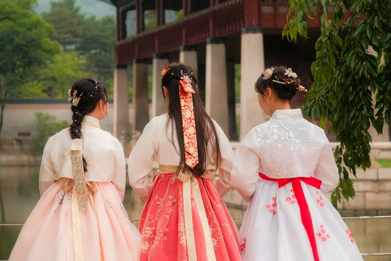 Korean wedding traditions explained